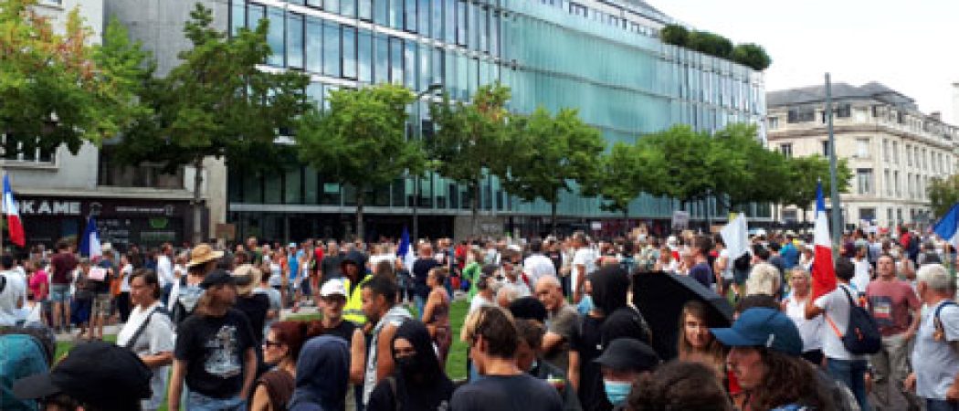 Angers : les manifestations anti-pass se poursuivent au fil des samedis
